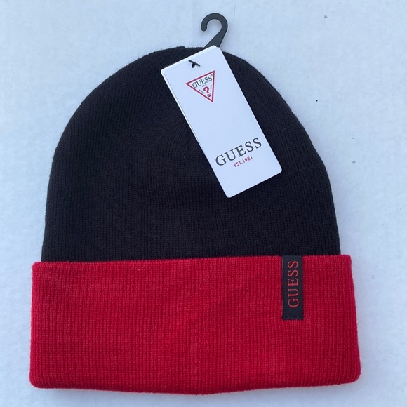 New GUESS Sporty Unisex Reversible-Style 4 Ways Beanie - Picture 1 of 4